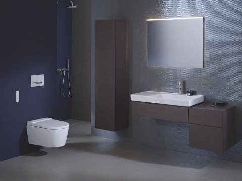 Aquaclean Sela by Geberit.