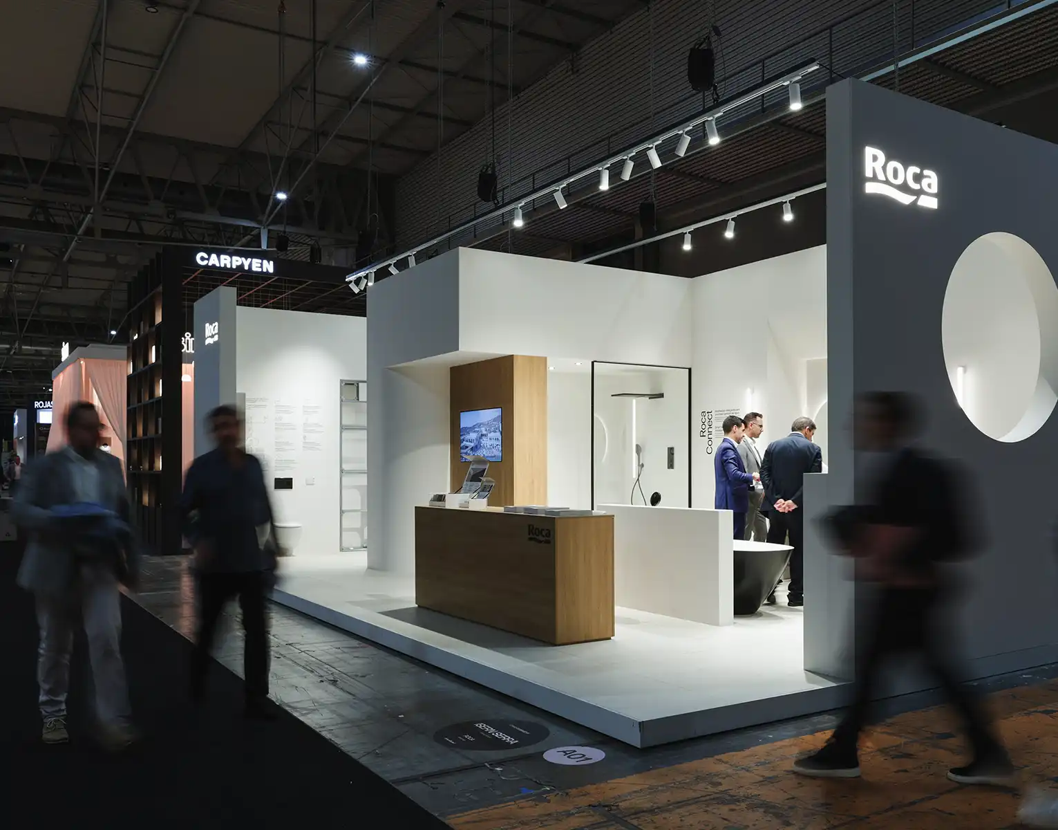 Roca en interihotel.